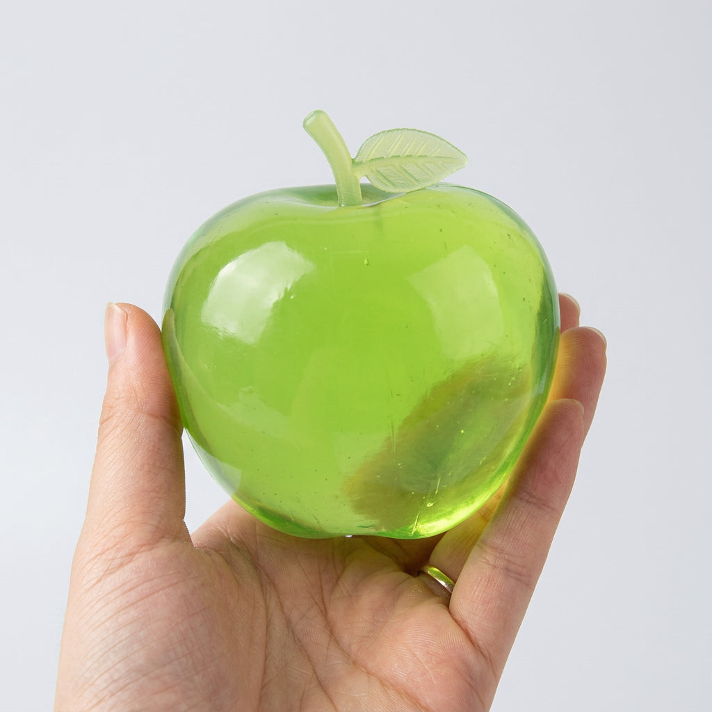 Green Apple-shaped Moldable Slow-rebound Squeeze Toy